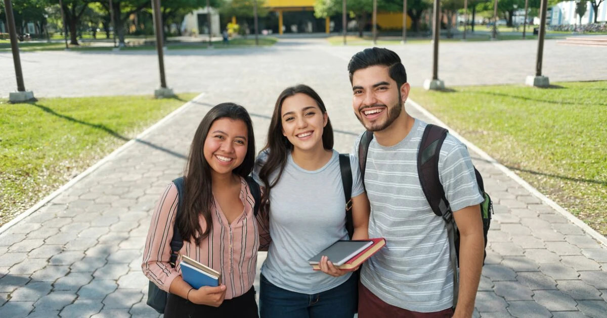 Cuándo es día del estudiante 2025 en México y por qué se festeja