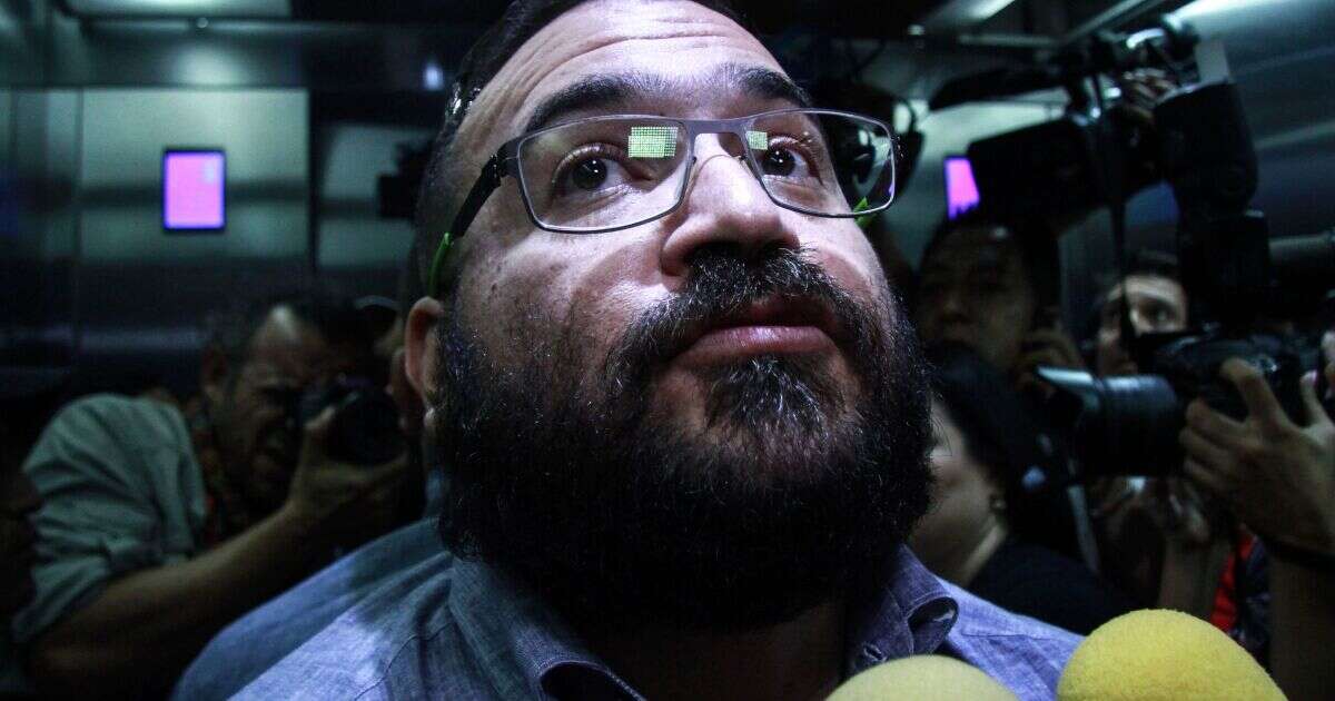 Javier Duarte libra delito de desaparición forzada