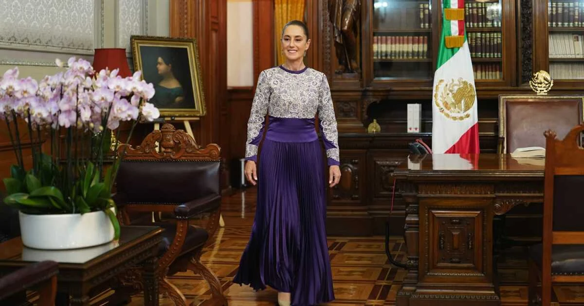 Sheinbaum eligió vestido artesanal para Grito de Independencia