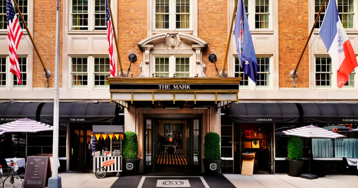 Un siglo de leyenda: Assouline sorprende con una edición de The Mark