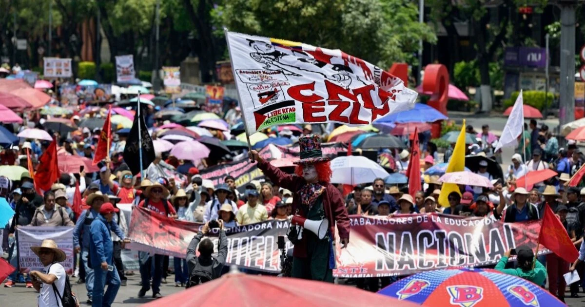 ¿Qué es exactamente lo que pide la CNTE y por qué no paran sus protestas?