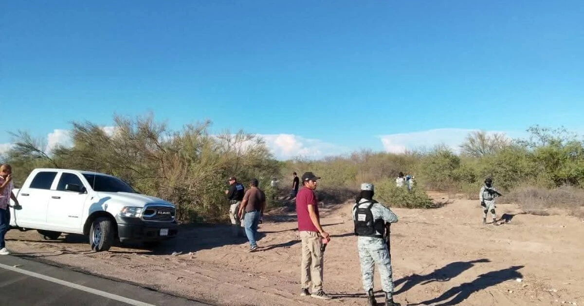 Hallan cuerpos de tres niñas y su mamá en carretera de Sonora