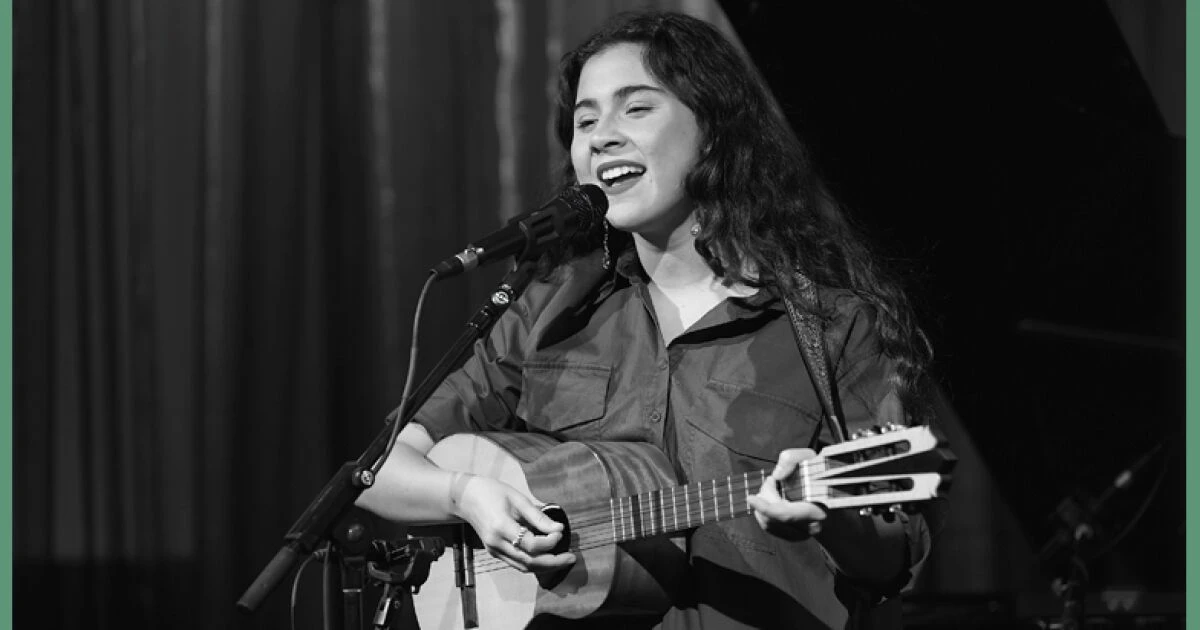 Donde la lluvia suena: Silvana Estrada y su viaje musical