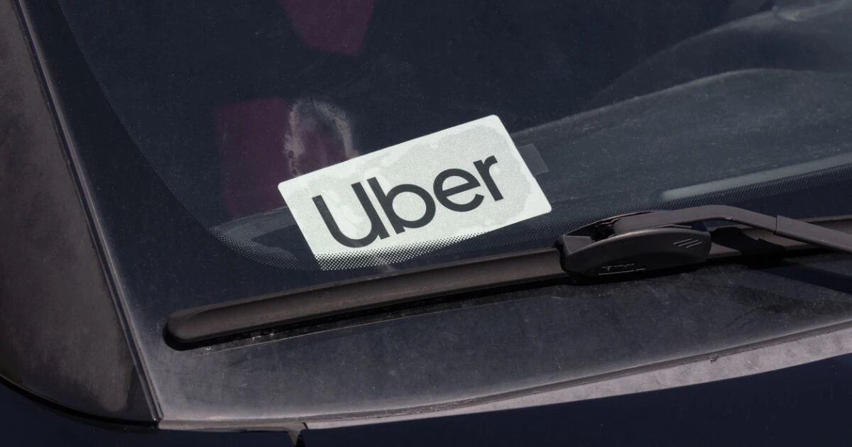 Virgin Mobile y Uber lanzan recargas con créditos para viajes y entregas