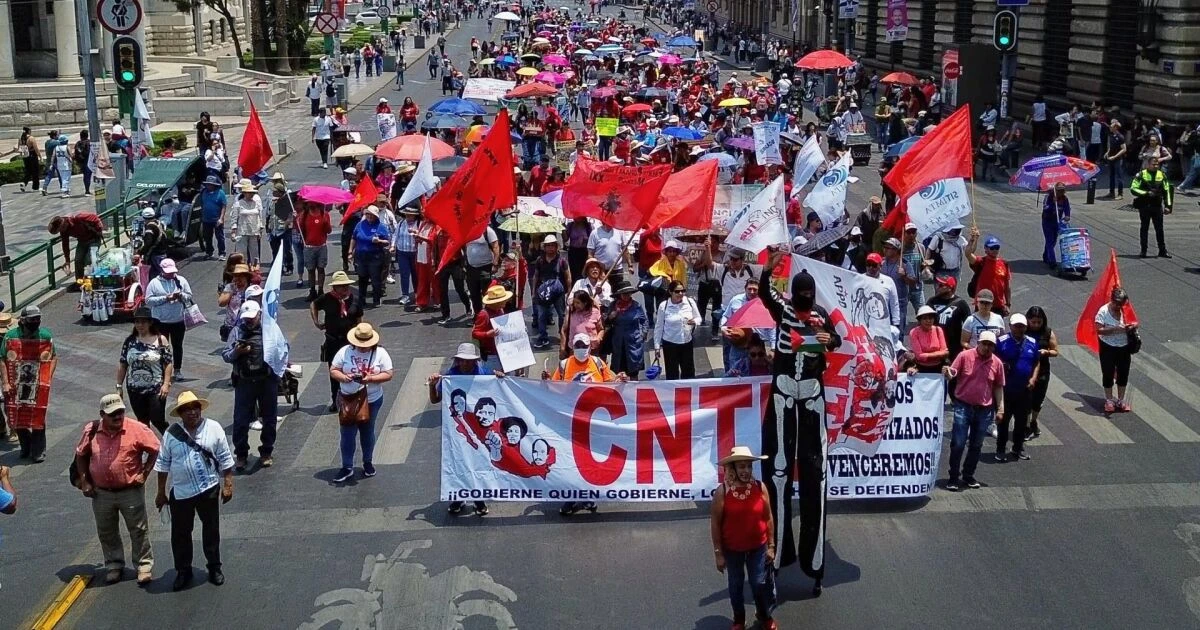 CNTE convoca a paro nacional el 13 y 14 de noviembre por cambios al sistema de pensiones
