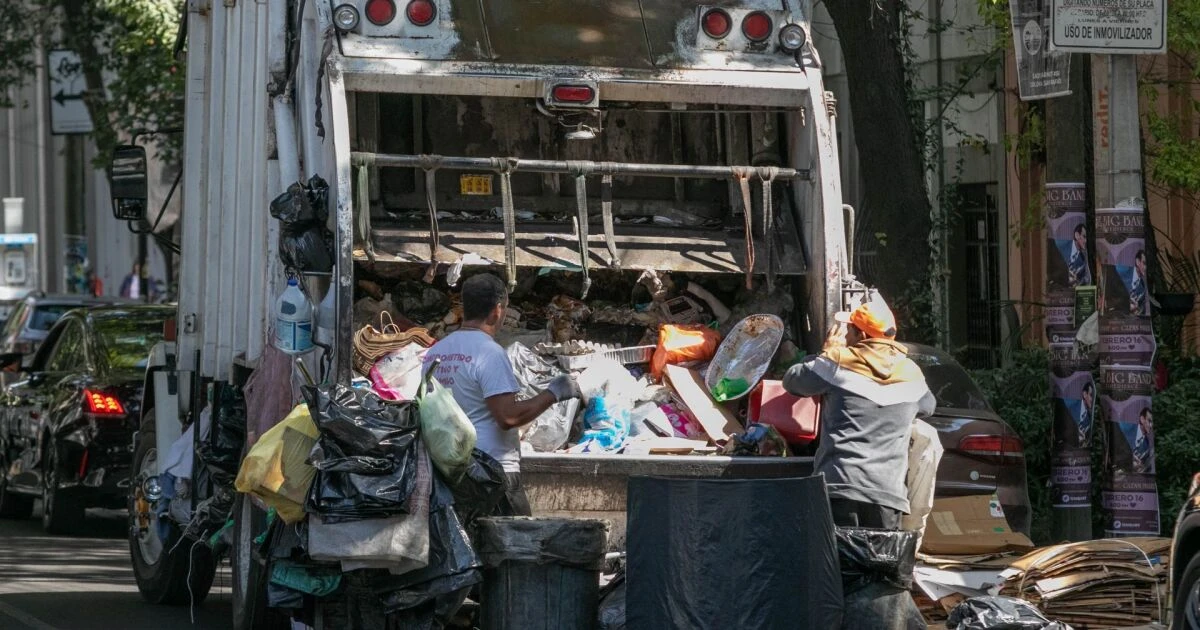 CDMX invertirá 250 mdp en camiones recolectores de basura