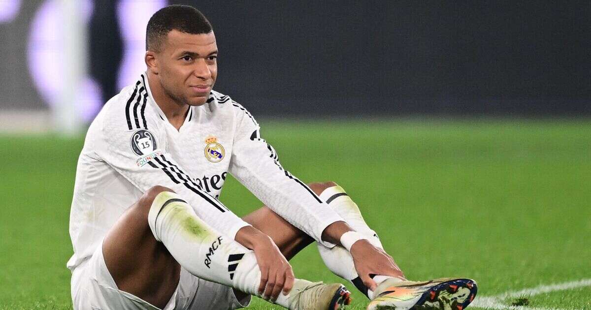 Mbappé es baja tras sufrir una lesión muscular