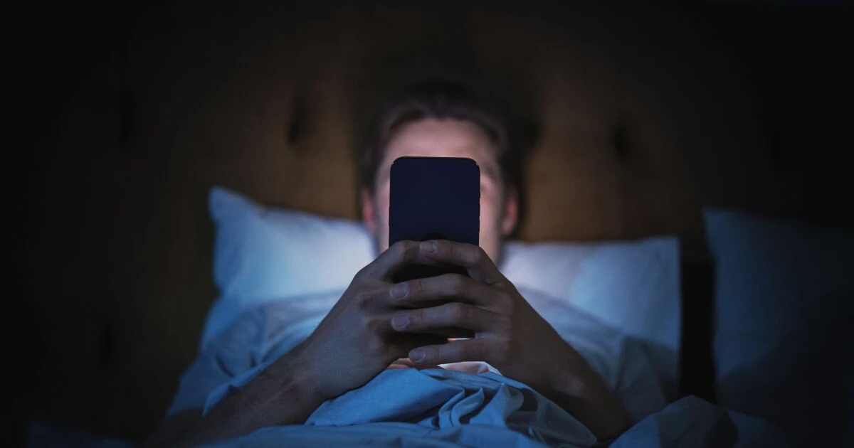 La vida privada se reduce ante la conectividad permanente