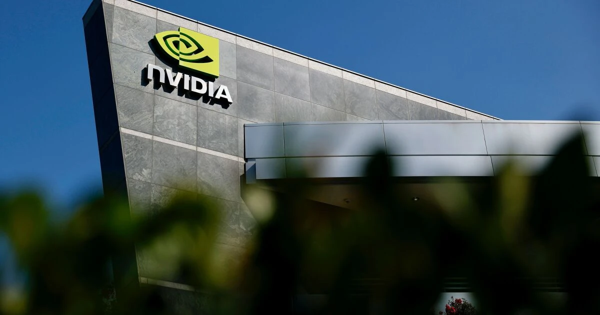 Nvidia reconoce que le entregó el mercado de chips chino a Huawei