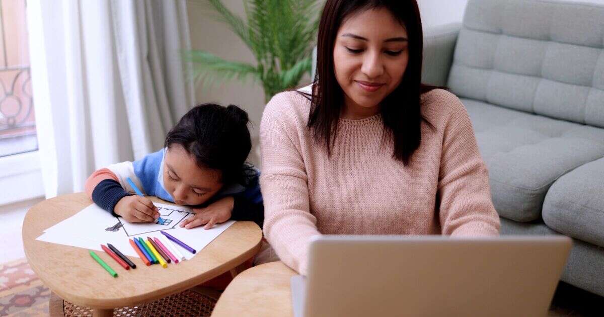 ¿Se trabaja el 10 de mayo o es festivo oficial por ser día de las madres?