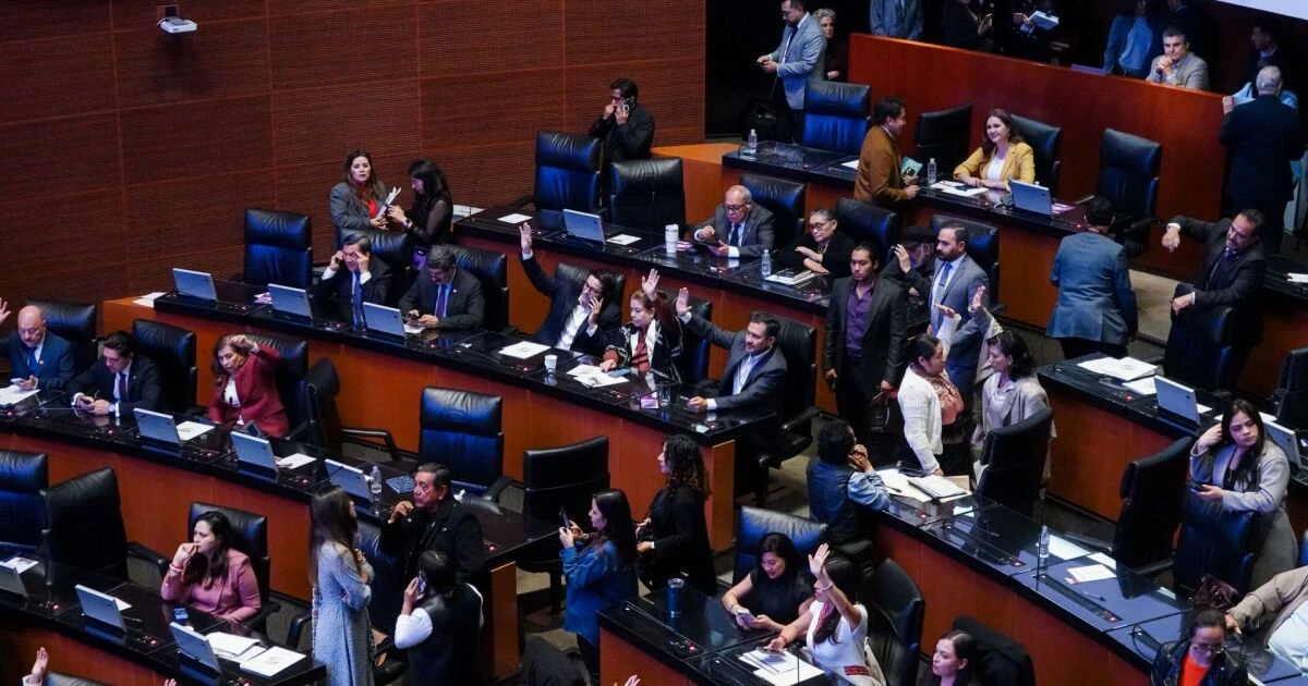 Senado avala la desaparición de Coneval