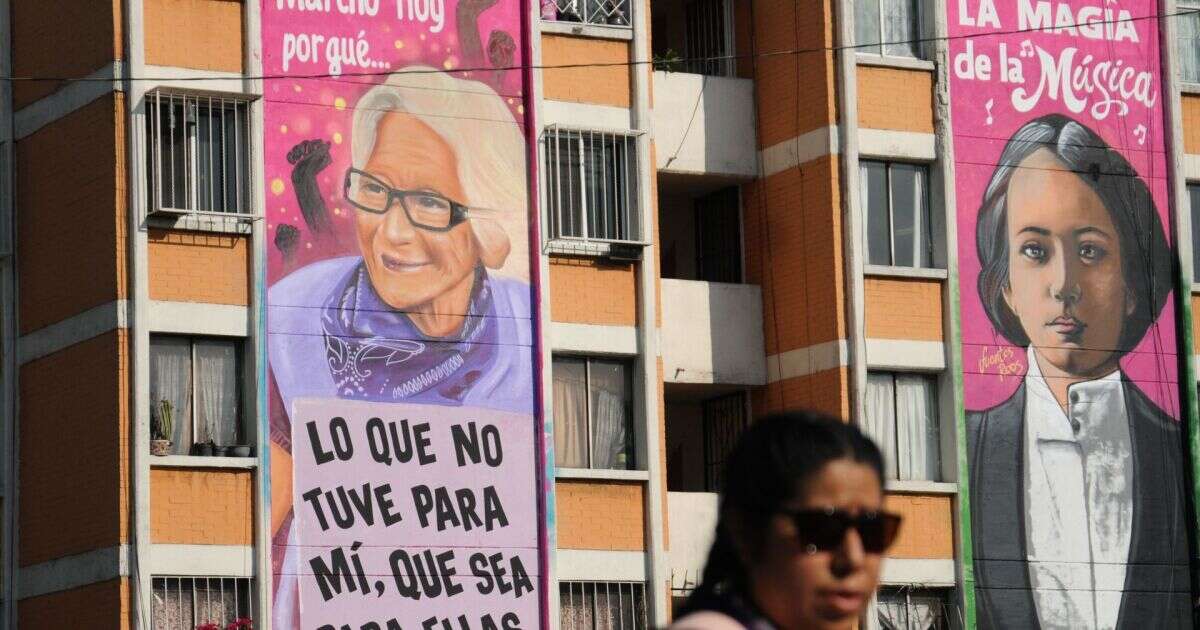 Las Siemprevivas, la estrategia de Brugada contra la violencia familiar en CDMX