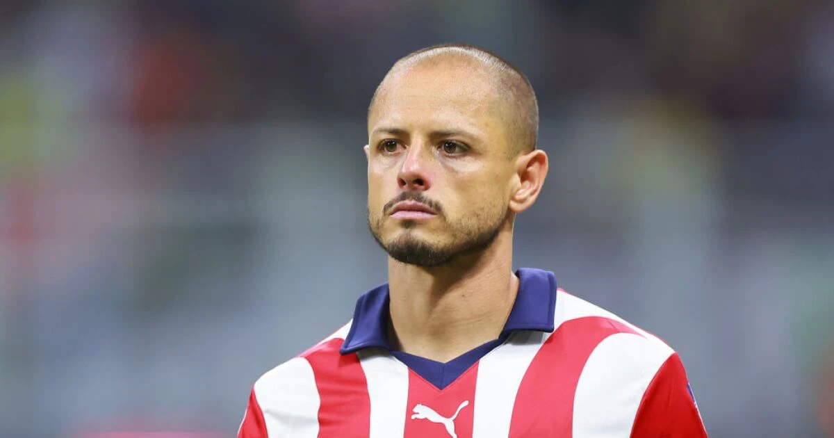 FMF multa al ‘Chicharito’ por comentarios machistas; Chivas se deslinda de él