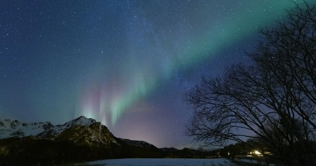 Para viajeros nocturnos: ¿Dónde ver auroras boreales el resto del año?