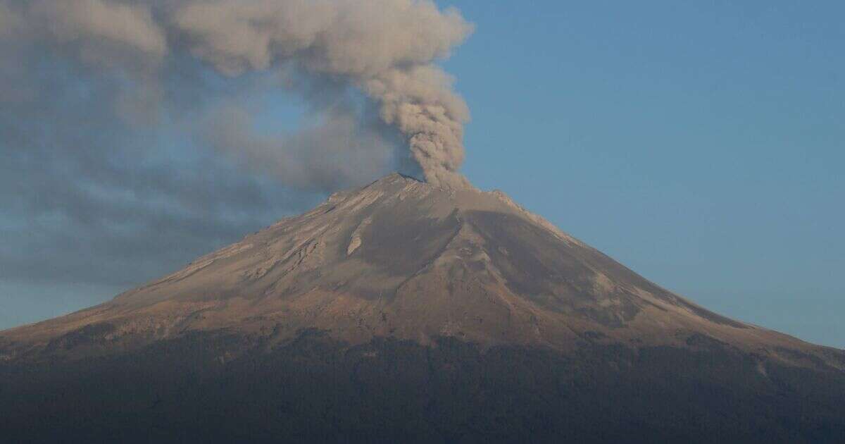 Protección Civil advierte por caída de ceniza del Popocatépetl en la CDMX