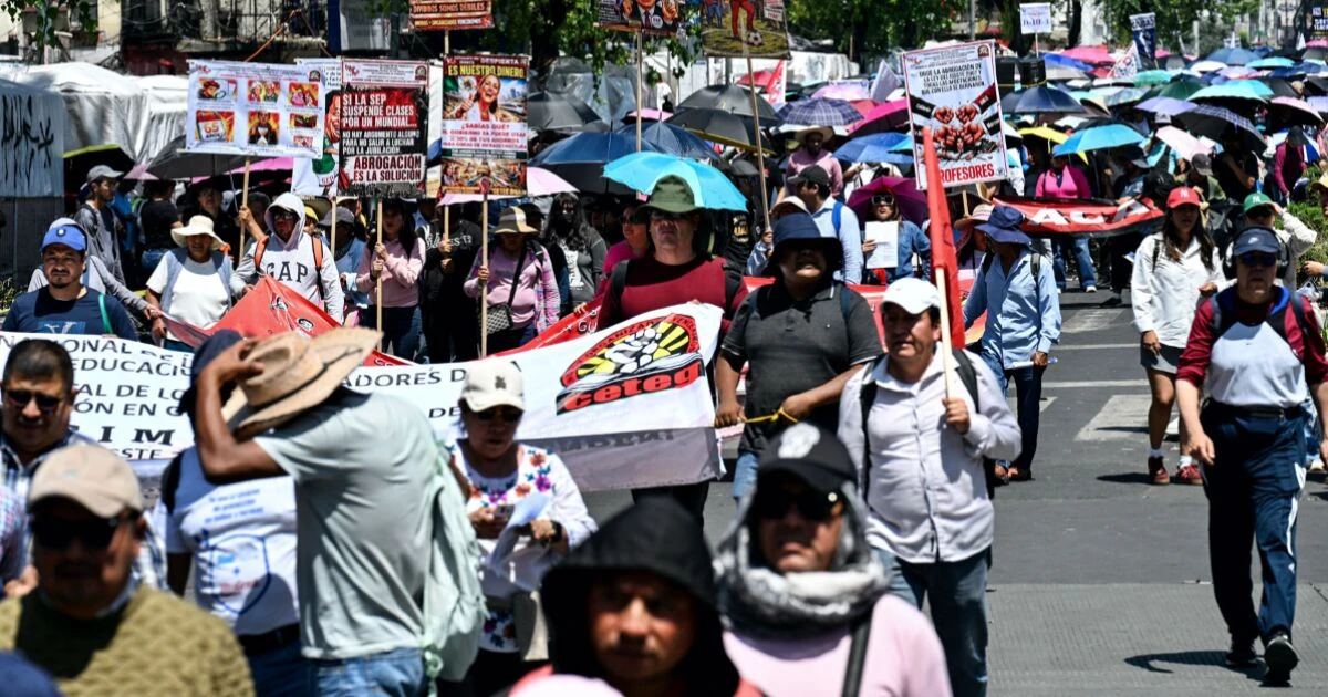 Alternativas viales por marcha de la CNTE