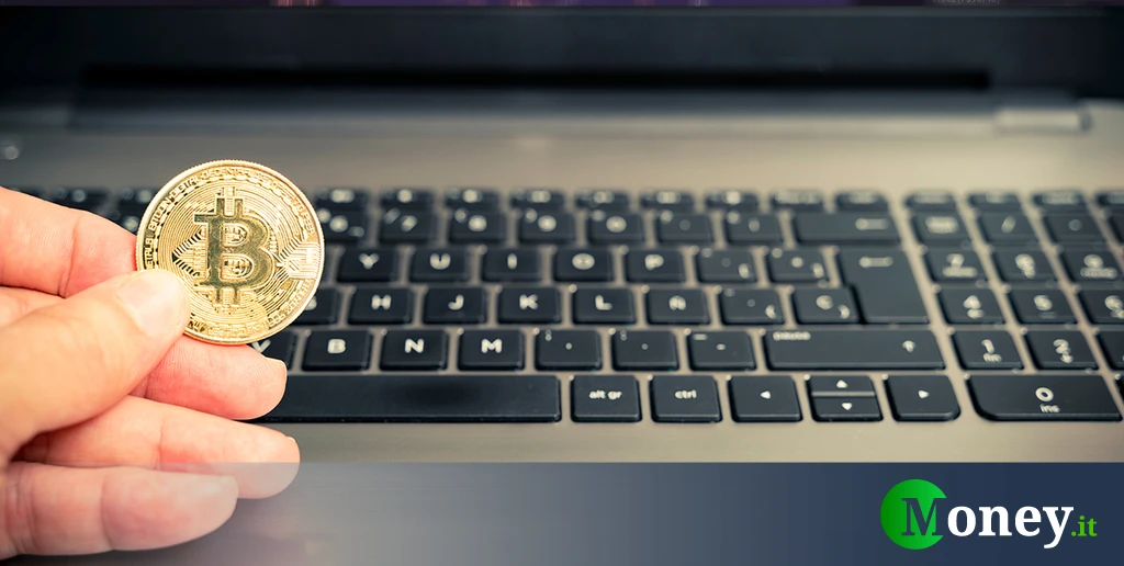 Le aziende corrono verso il bitcoin: la nuova strategia finanziaria per attirare investitori e cavalcare l’onda crypto