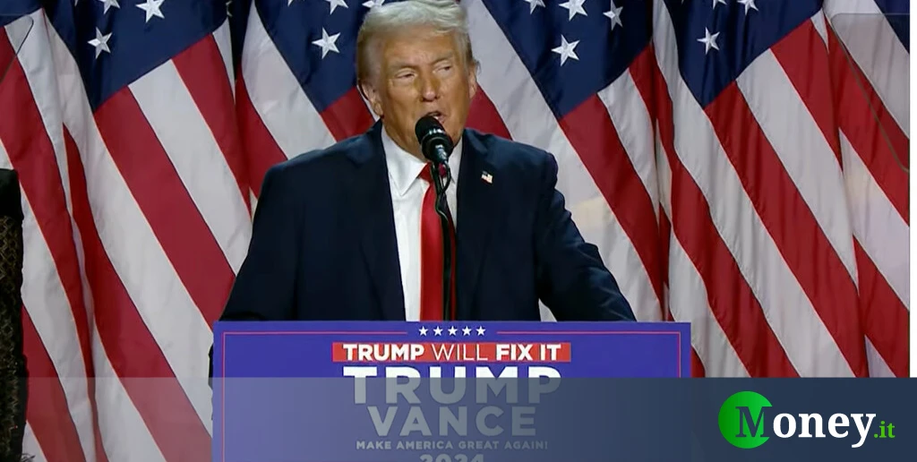 Tassi Fed, Trump insulta di nuovo Powell: “una testa vuota”. E sbandiera risparmi USA con tagli