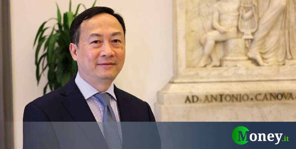 Vi racconto come l’economia del Vietnam continua a crescere. Intervista all’ambasciatore del Vietnam in Italia Duong Hai Hung