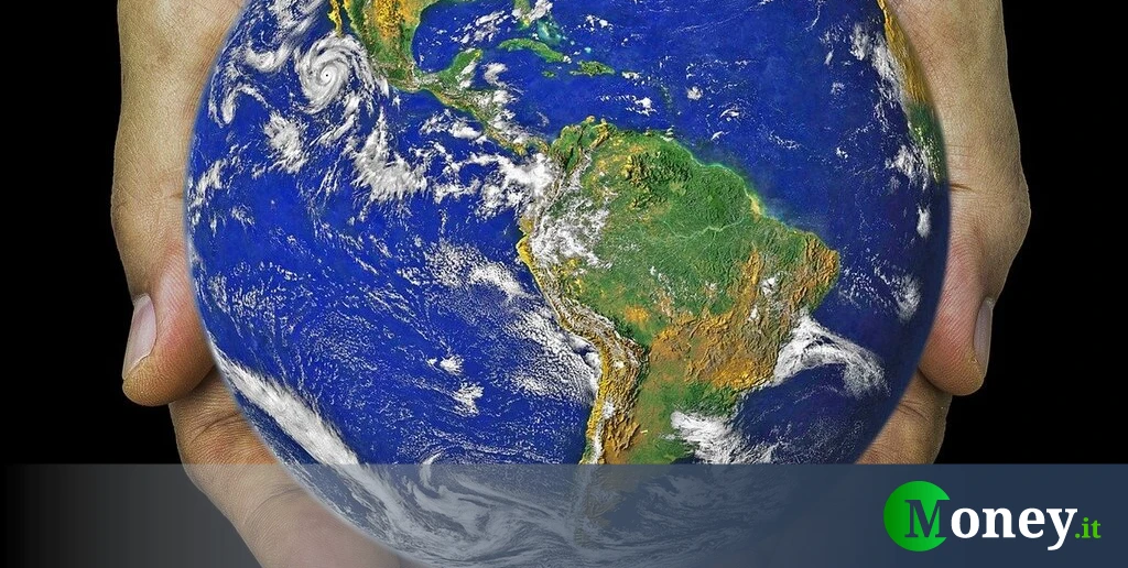 Squilibri commerciali globali in aumento: nel 2024 guidano USA, Cina e Eurozona