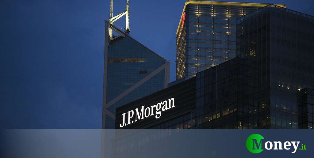 JP Morgan: utili battono le attese con ultimo assist tassi Fed. Focus anche su Wells Fargo