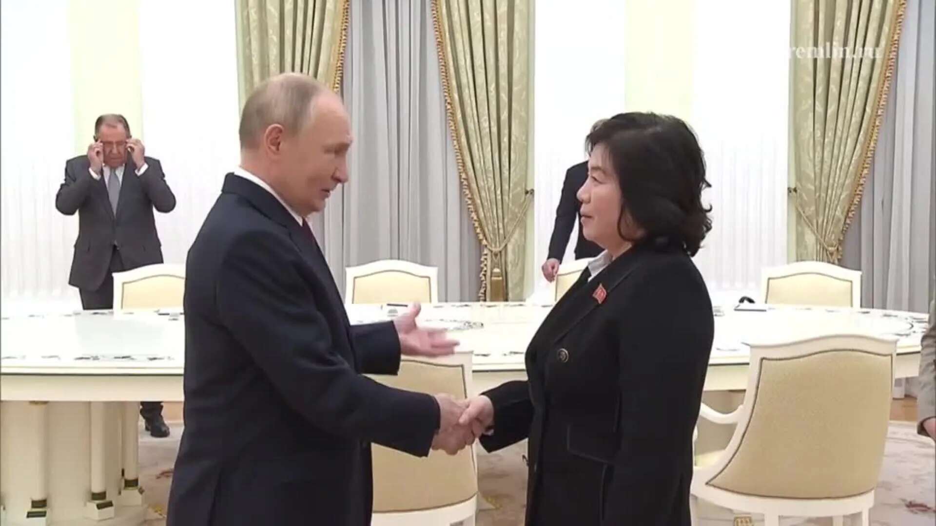 Ministra de Exteriores norcoreana visita Moscú y es recibida por Putin en el Kremlin