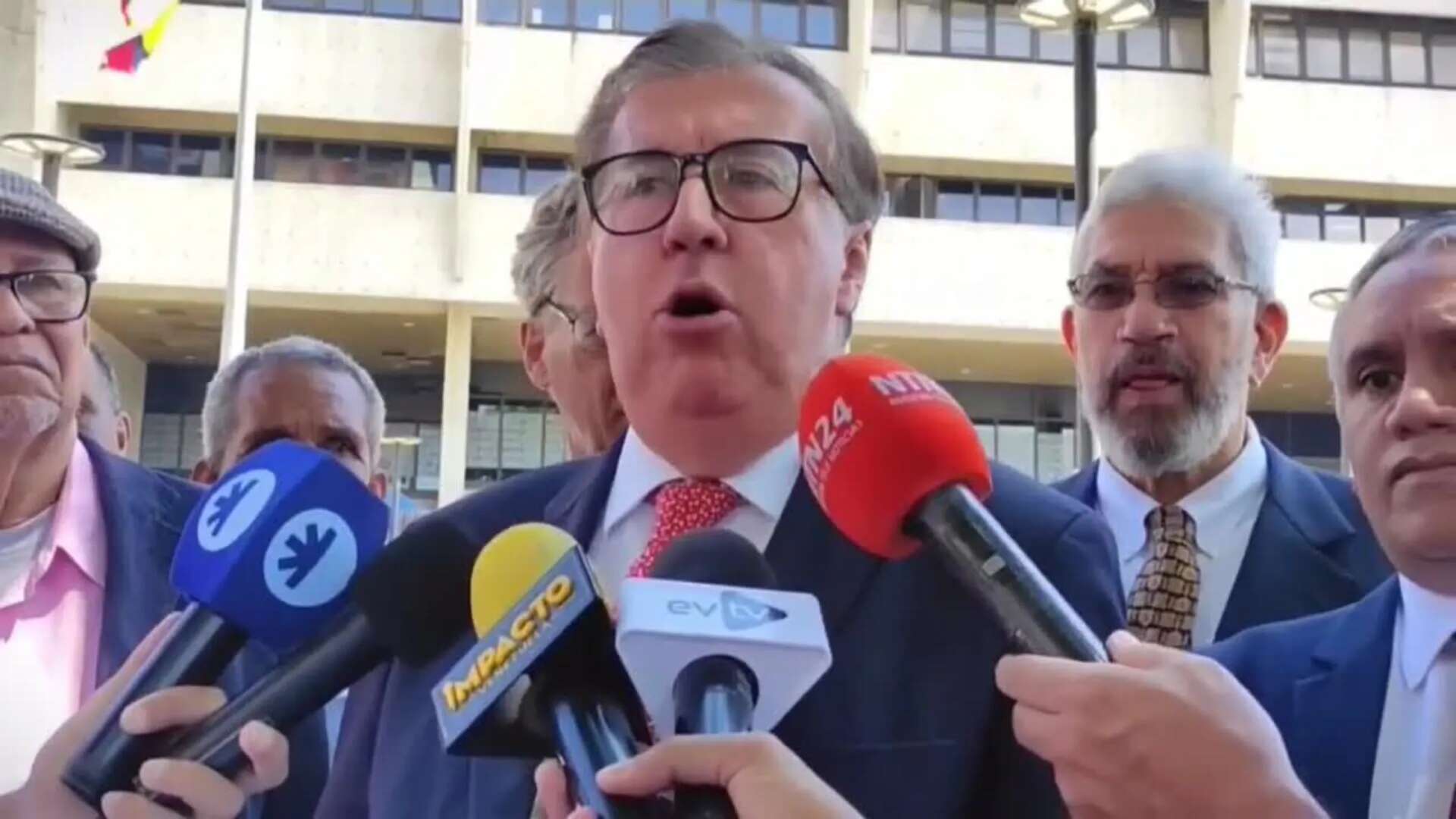 Opositor Pérez Vivas solicita al TSJ anular la sentencia que convalida triunfo de Maduro