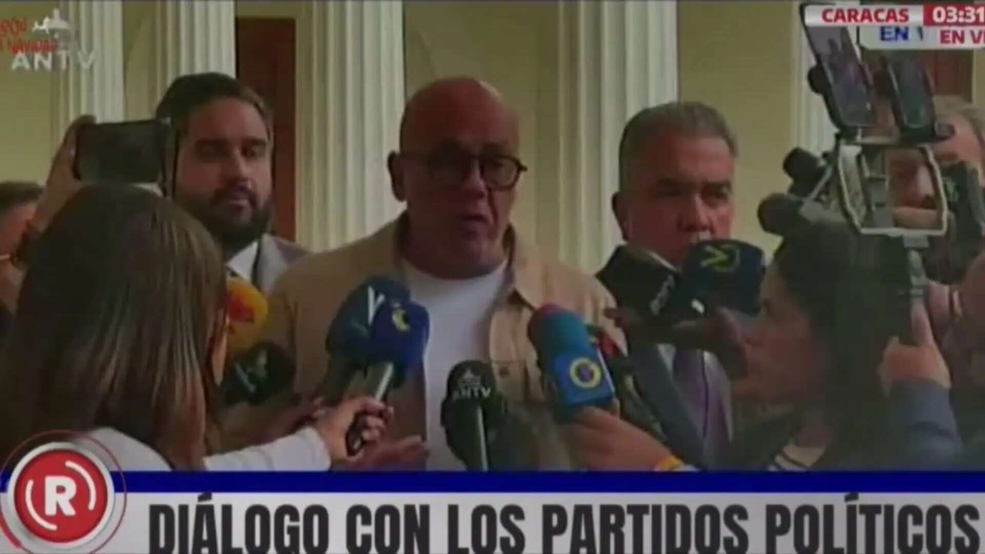 El Parlamento venezolano crea tres comisiones para reformar el sistema legal de elecciones