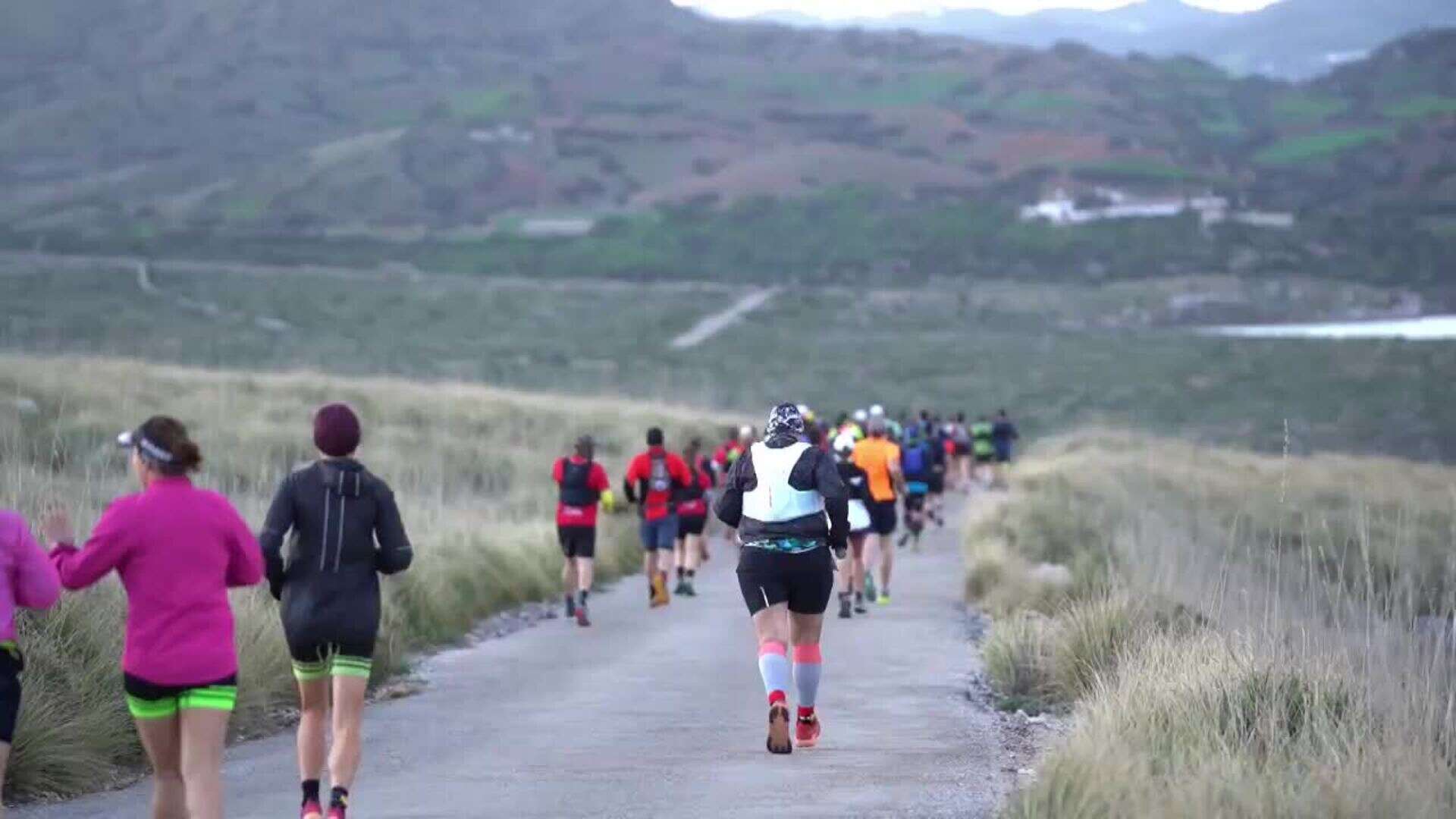 700 atletas participan en la Trail dels Fars en Menorca