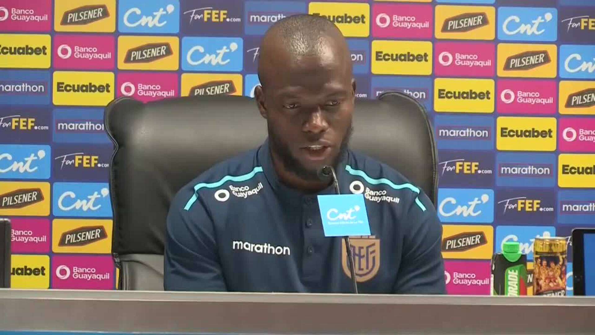 Enner Valencia dice que vive al margen de las críticas que recibe en Ecuador