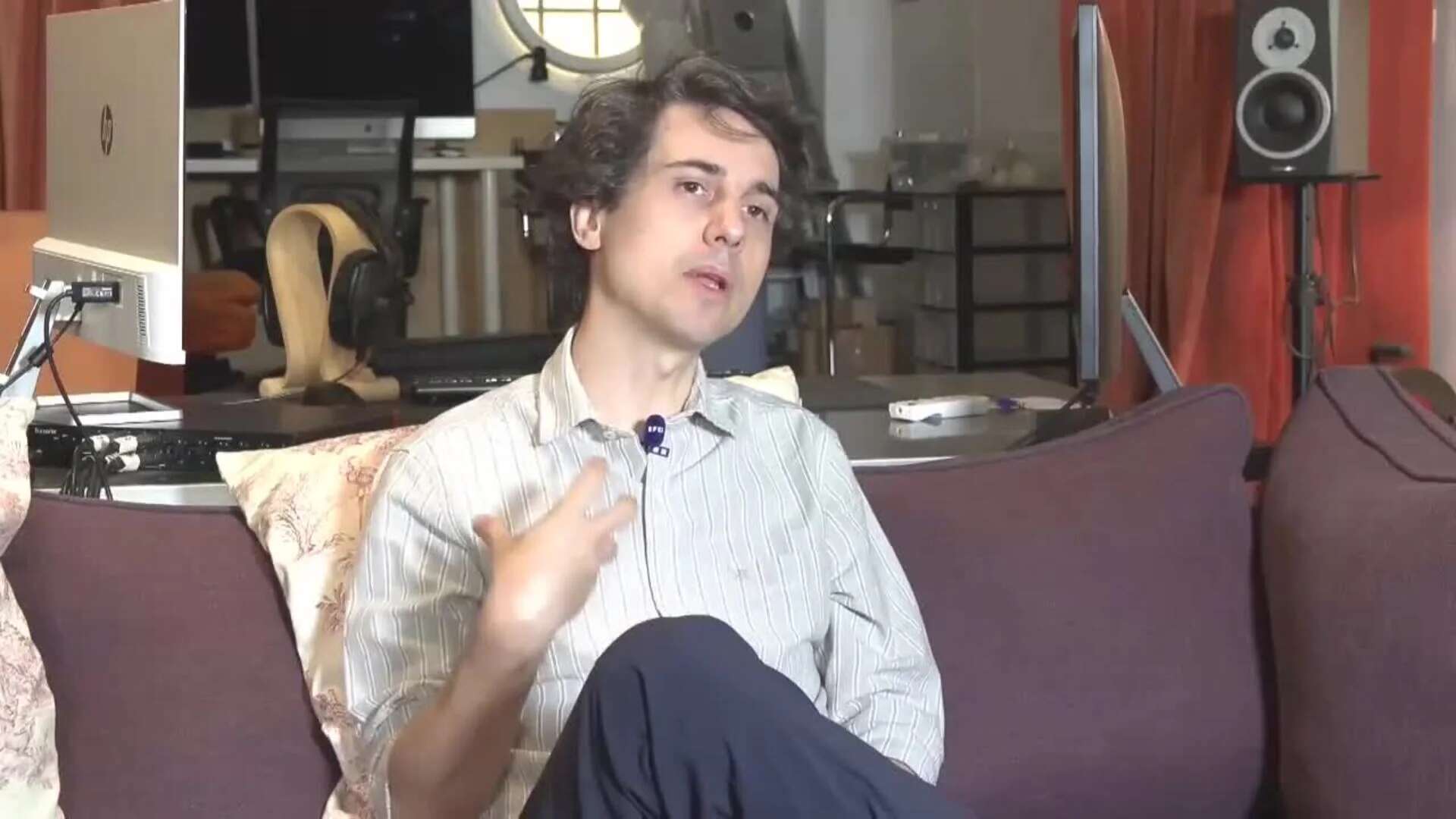 Jonás Trueba: 'Volveréis' 