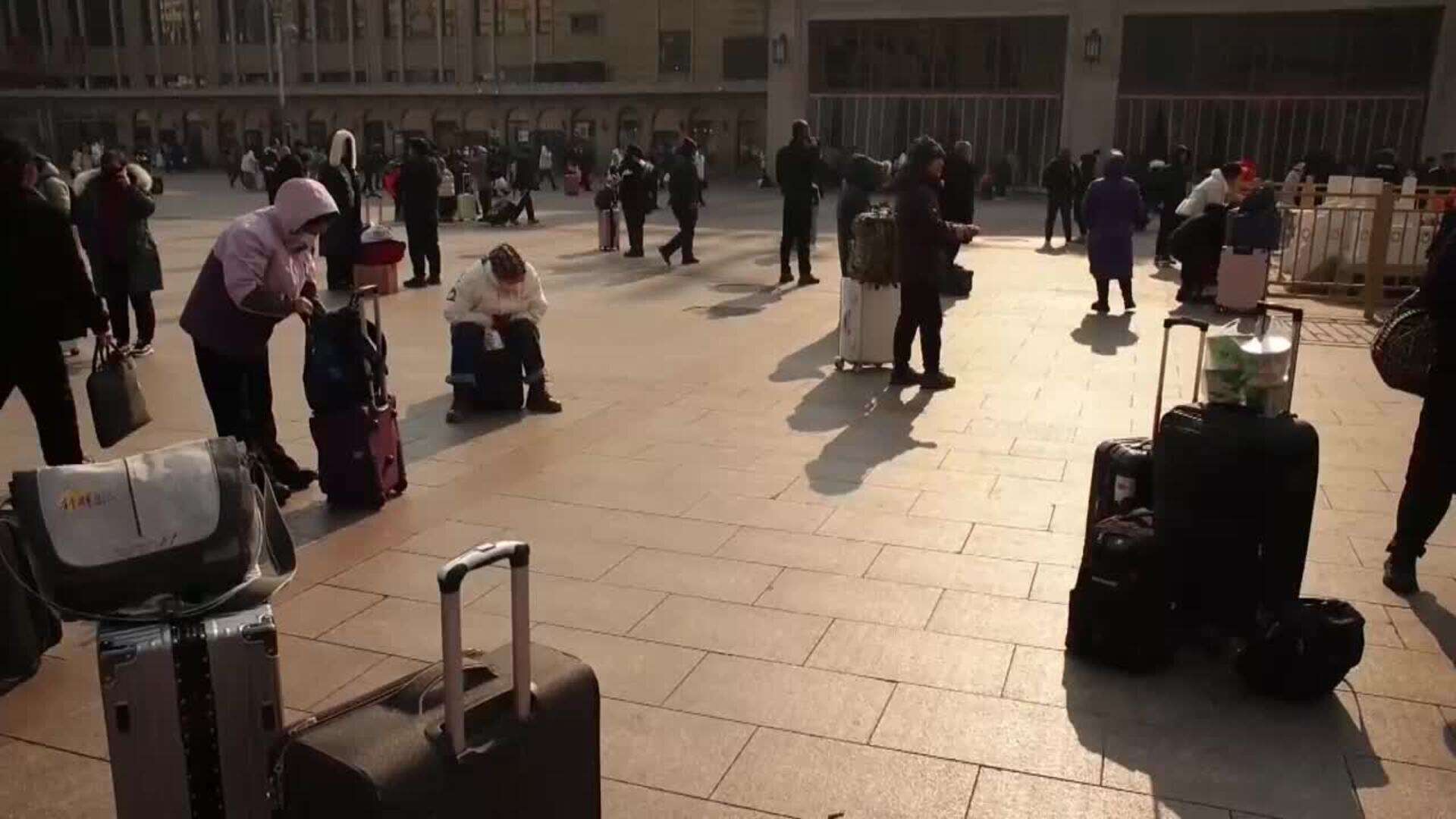 China prevé transportar a 14,2 millones de pasajeros de tren este viernes, con motivo del Año Nuevo lunar