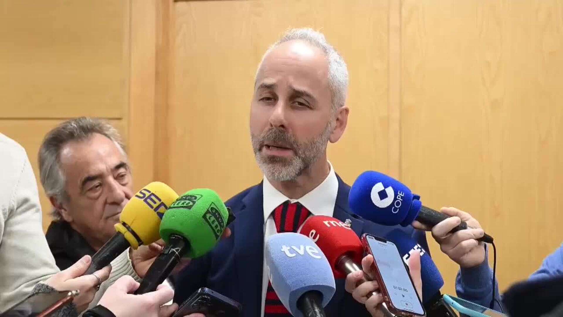 El Gobierno de Cantabria trasladará una propuesta y calendario sobre adecuación retributiva de docentes