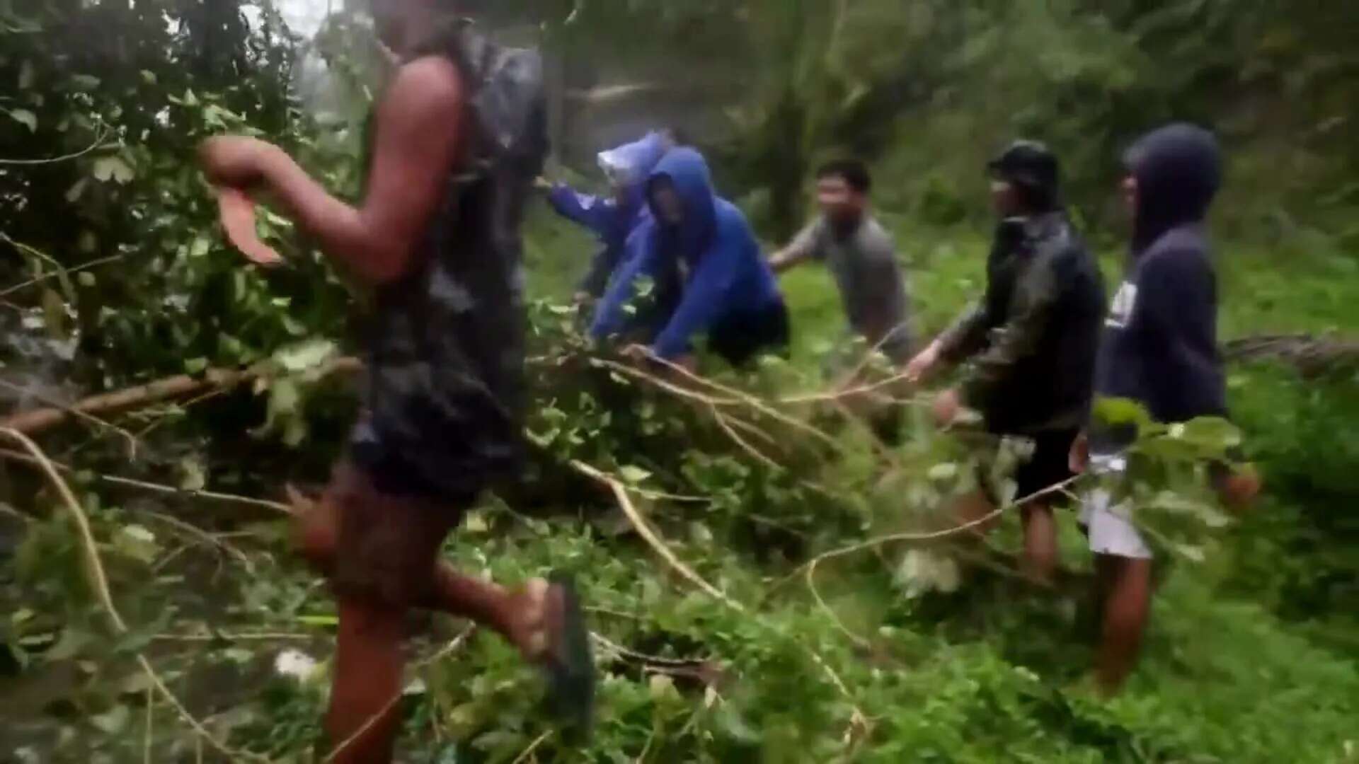 Al menos ocho muertos en el norte de Filipinas tras el paso del supertifón Man-Yi