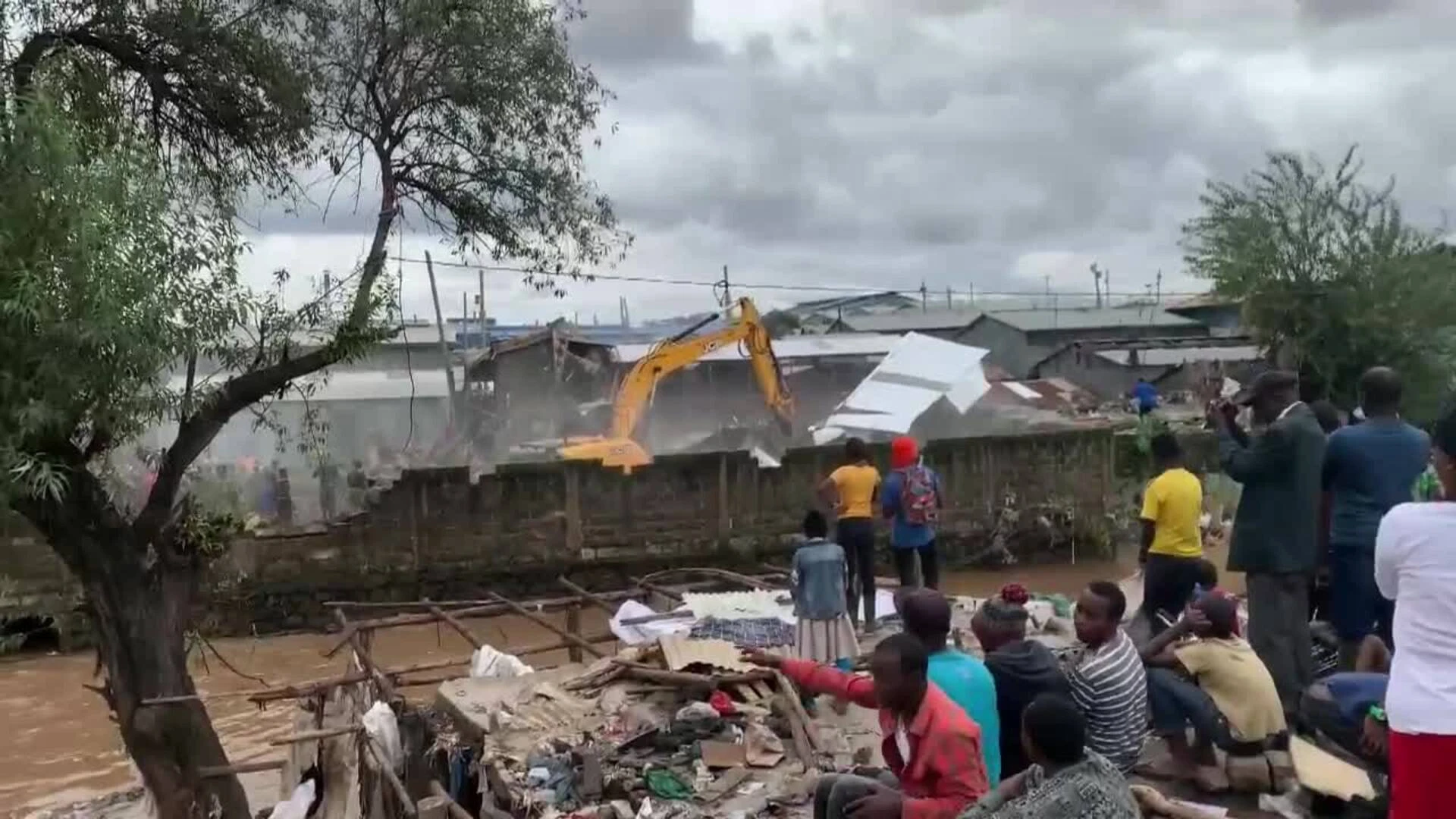 Los suburbios de Nairobi, doblemente golpeados por inundaciones y demoliciones forzadas