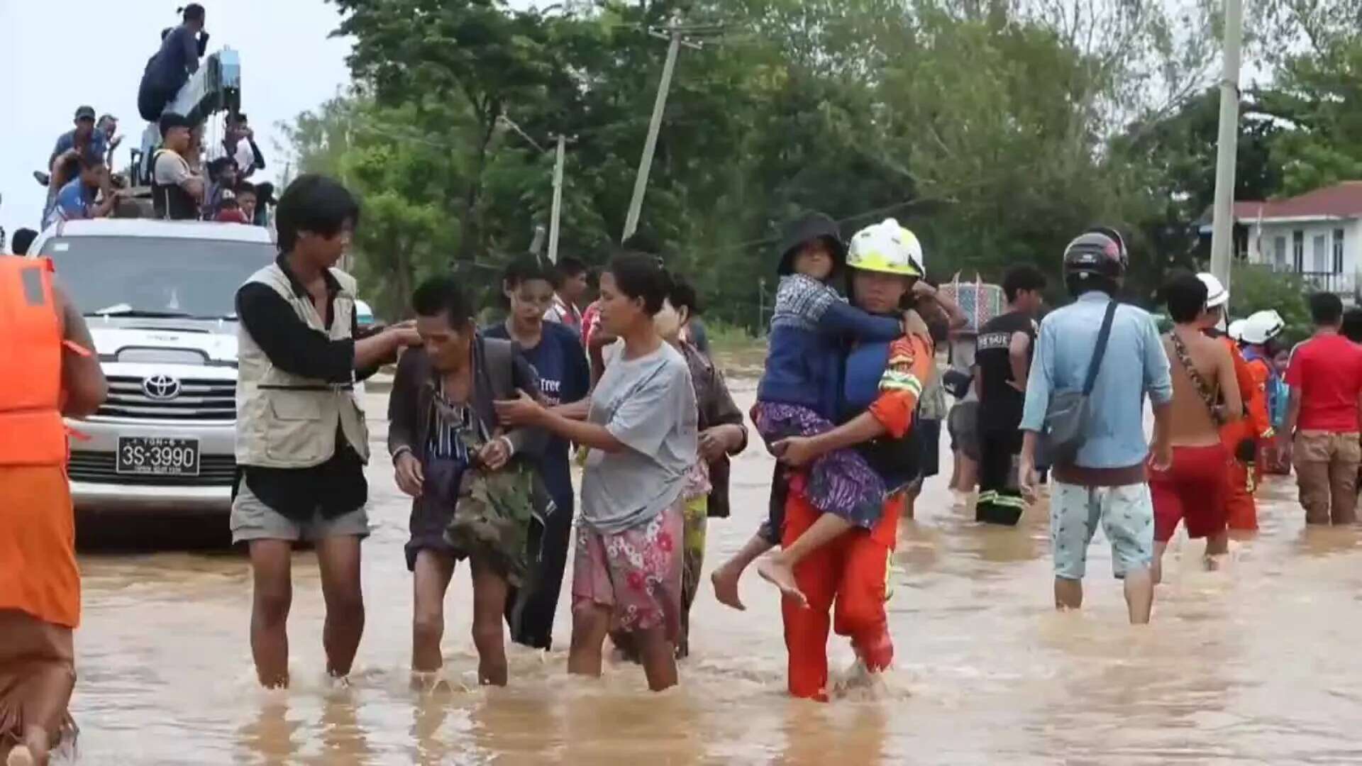 La junta militar de Birmania pide ayuda internacional por las inundaciones que han dejado decenas de muertos