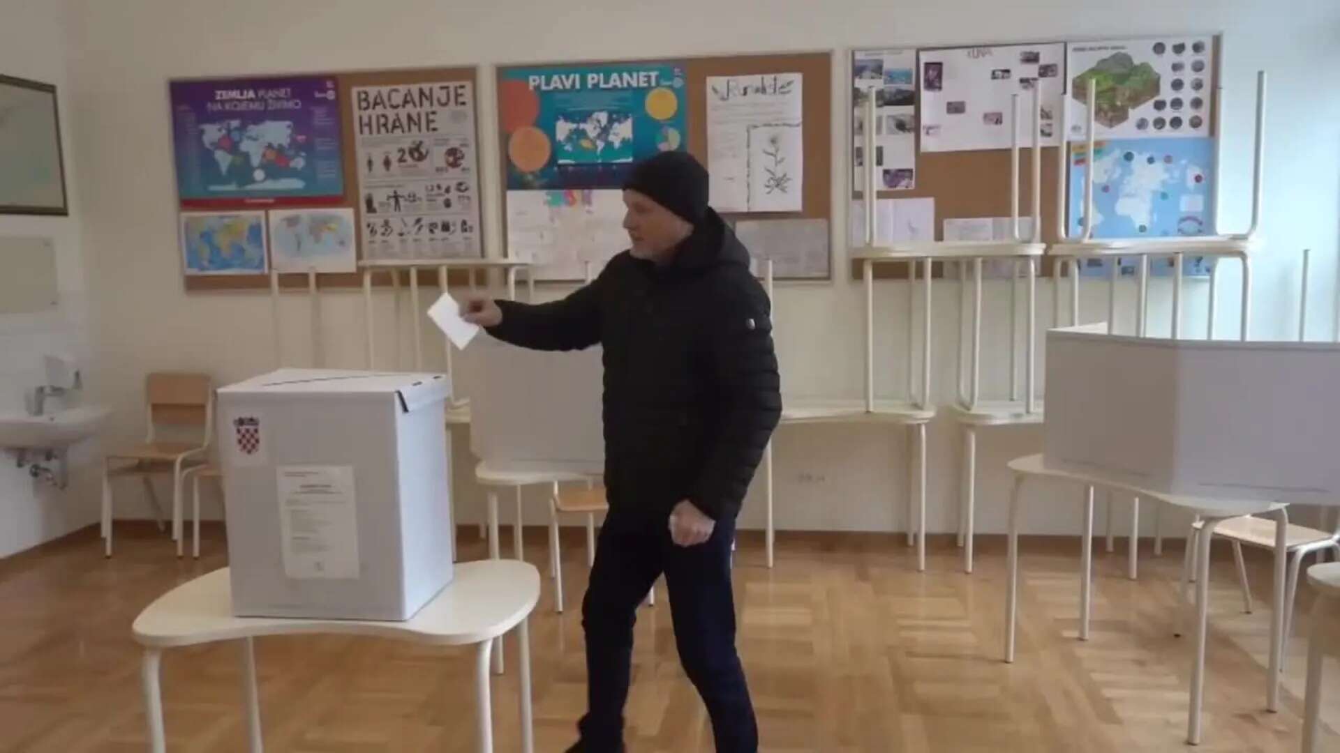 Comienza la segunda vuelta de las elecciones presidenciales en Croacia