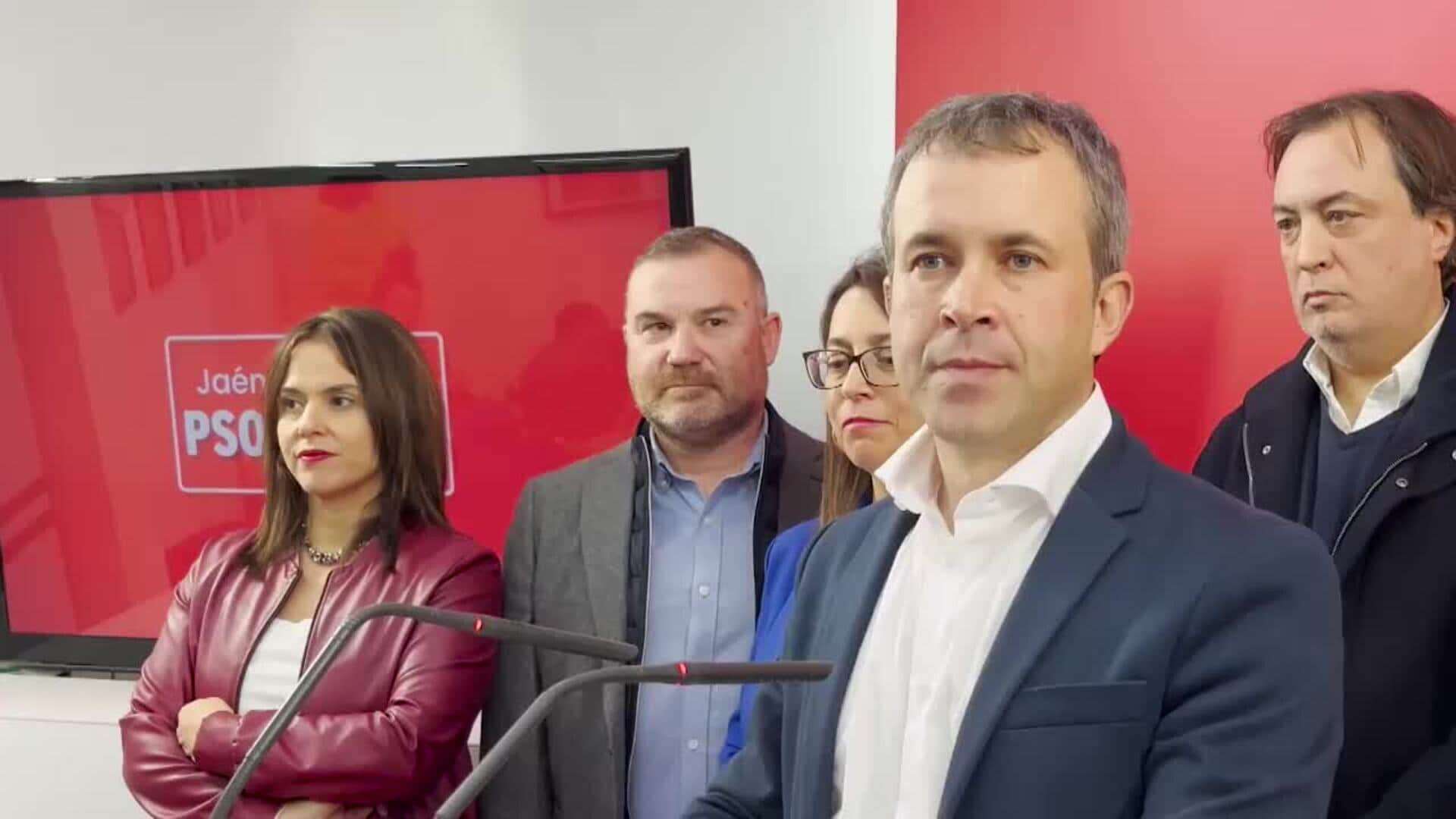 El PSOE, sobre la moción de censura: 