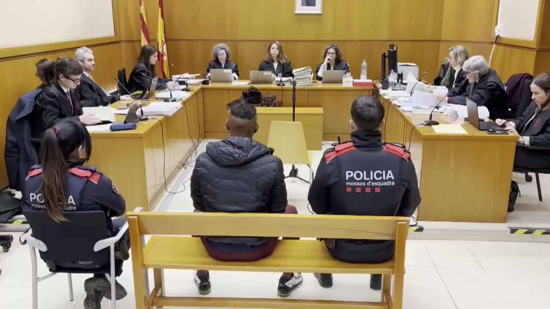 La Fiscalía pide que se indemnice a una joven violada por fallos en la seguridad del Poble Espanyol