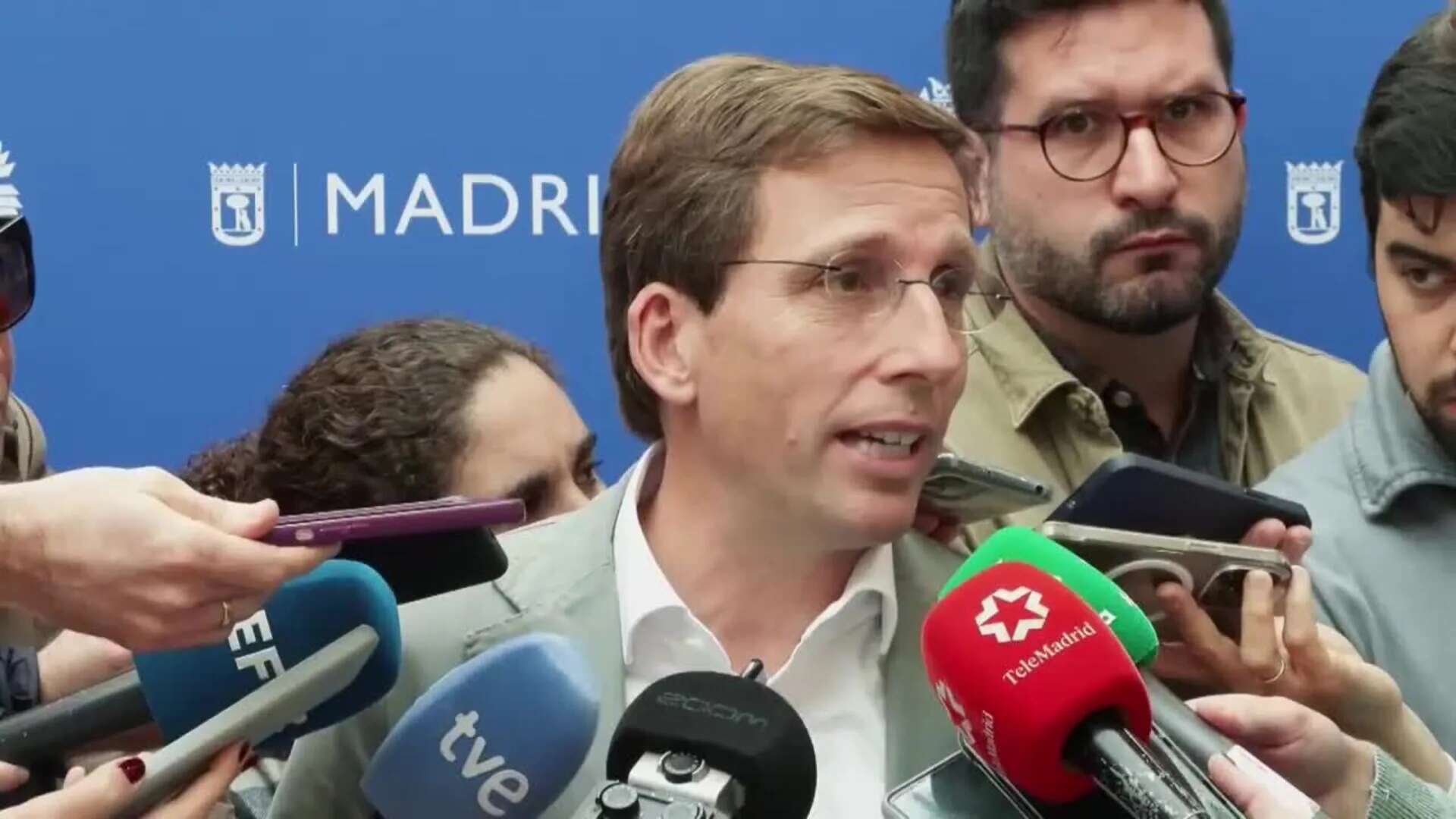 Almeida pide al PSOE que se deje de “zarandajas” y llama a los partidos a no enzarzarse