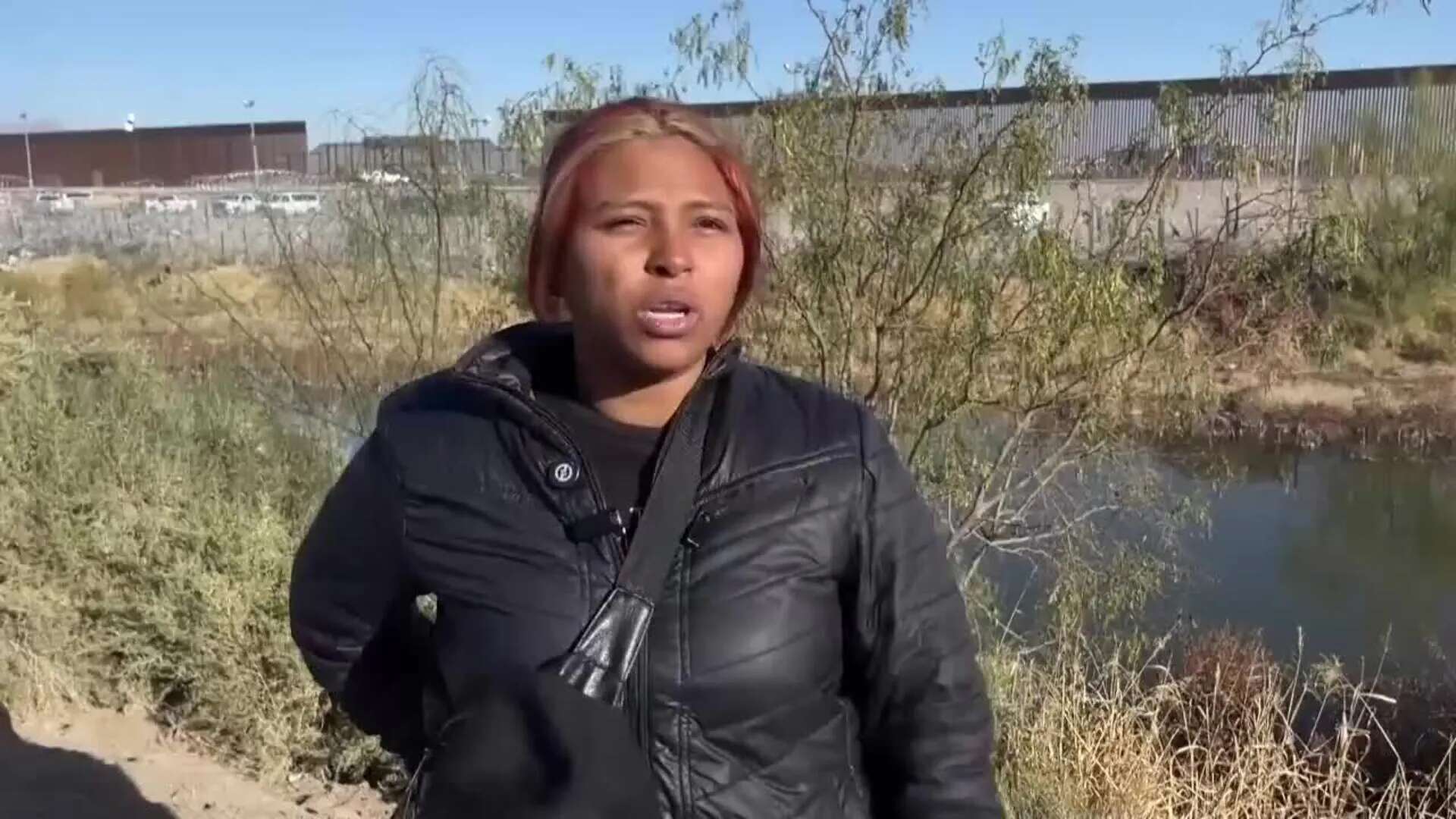 Migrantes denuncian que agentes estadounidenses les dispararon bolas de pimienta en el Río Bravo