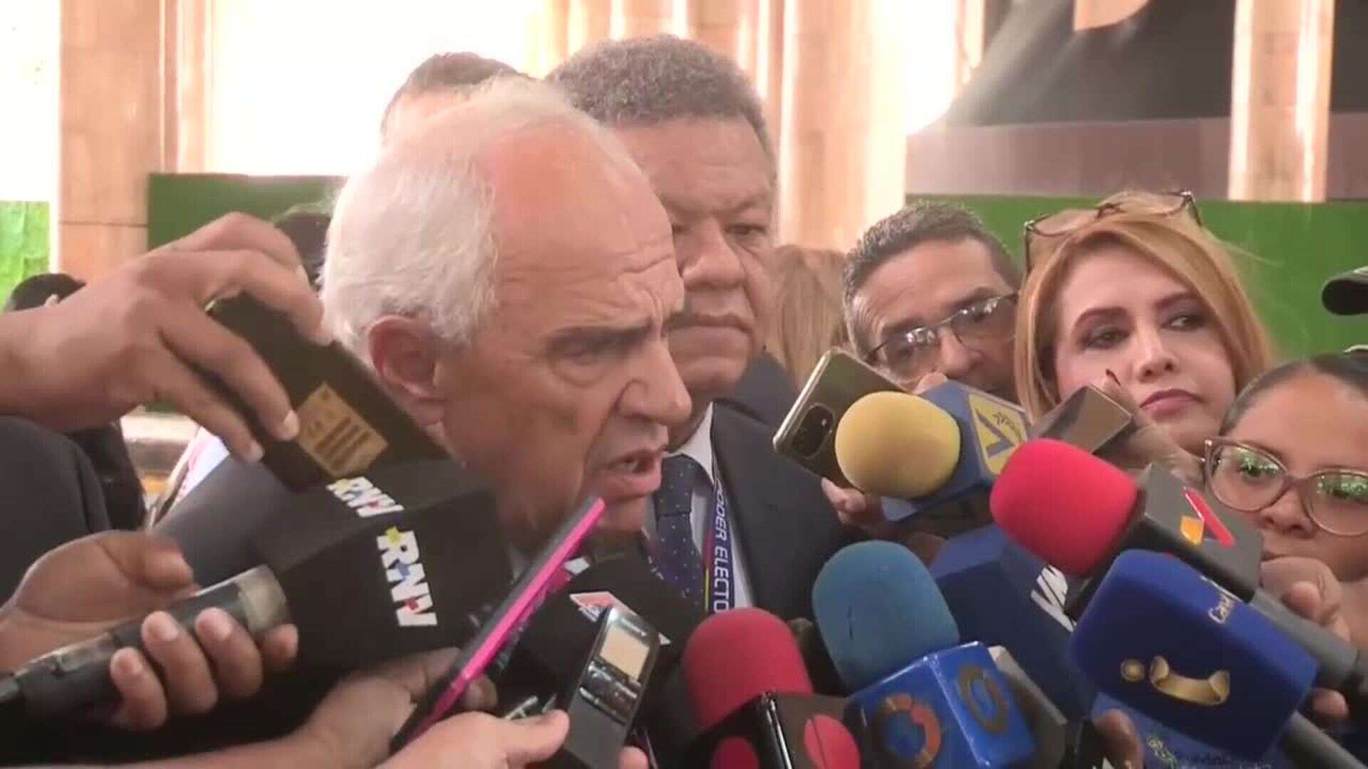 El expresidente colombiano Samper llama a reconocer el resultado electoral de Venezuela