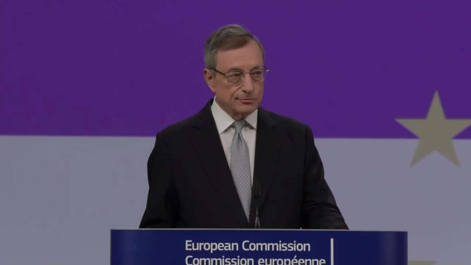 Draghi pide 800.000 millones en inversiones para que la UE compita con EE.UU. y China