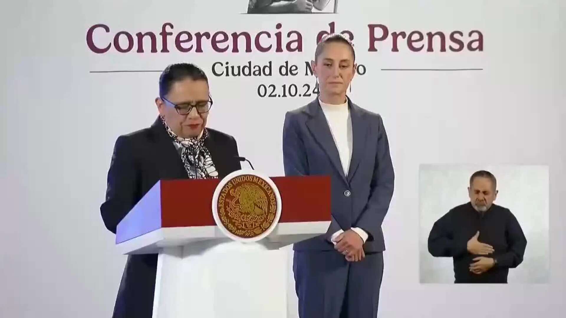 Sheinbaum promete estilo propio y conciliación en su primera conferencia “mañanera”