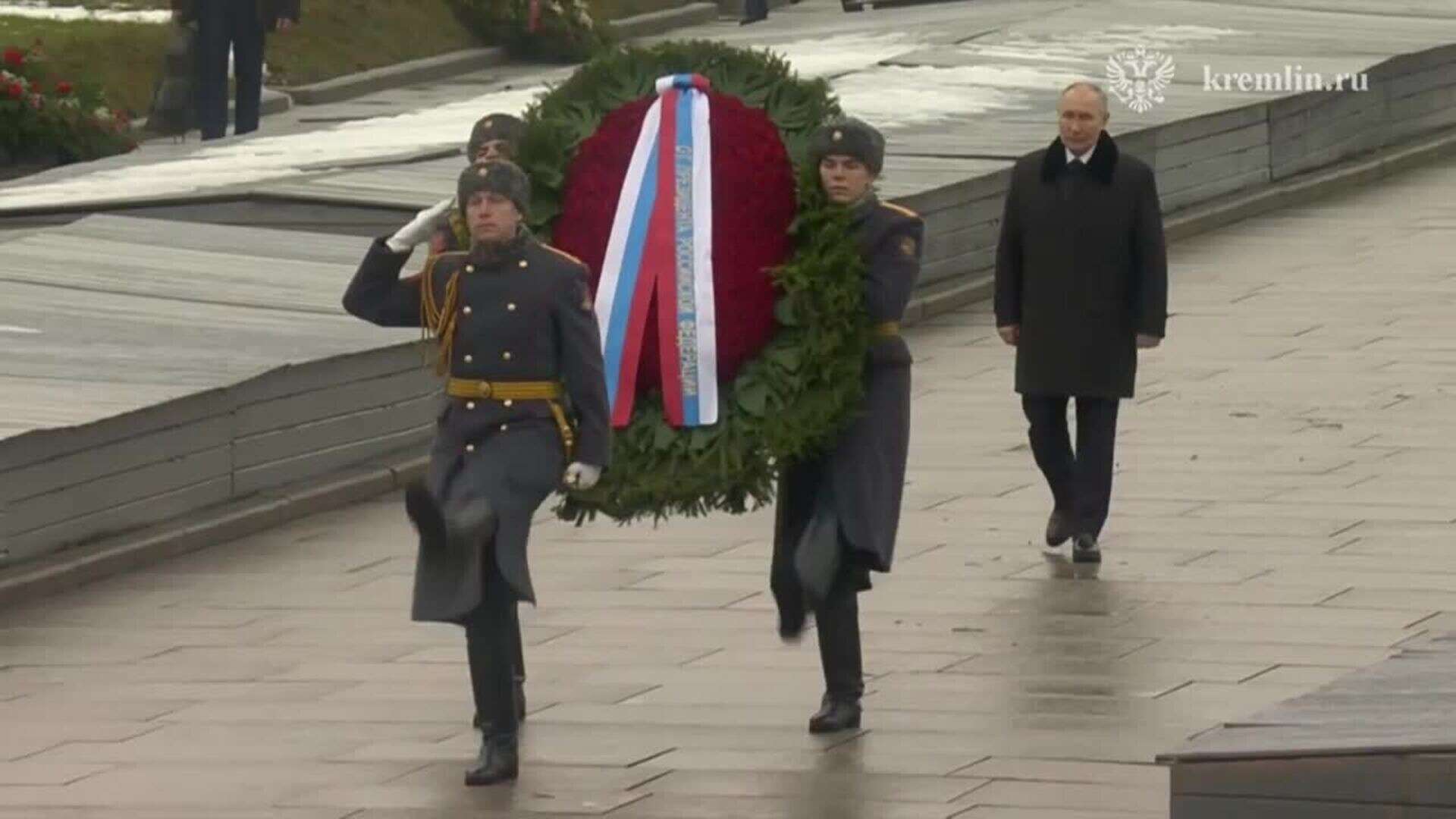 Putin rinde homenaje a las víctimas del bloqueo de Leningrado en el 81 aniversario del fin del asedio