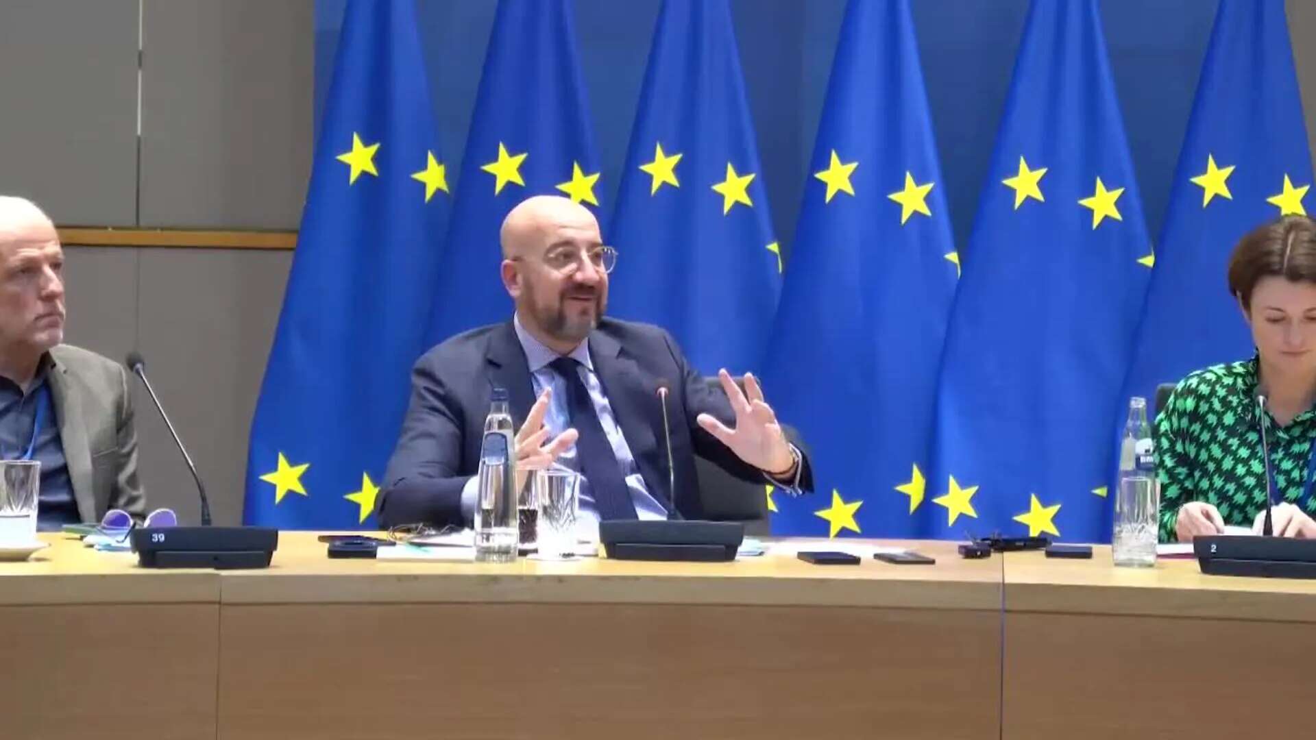 Charles Michel llama a no 