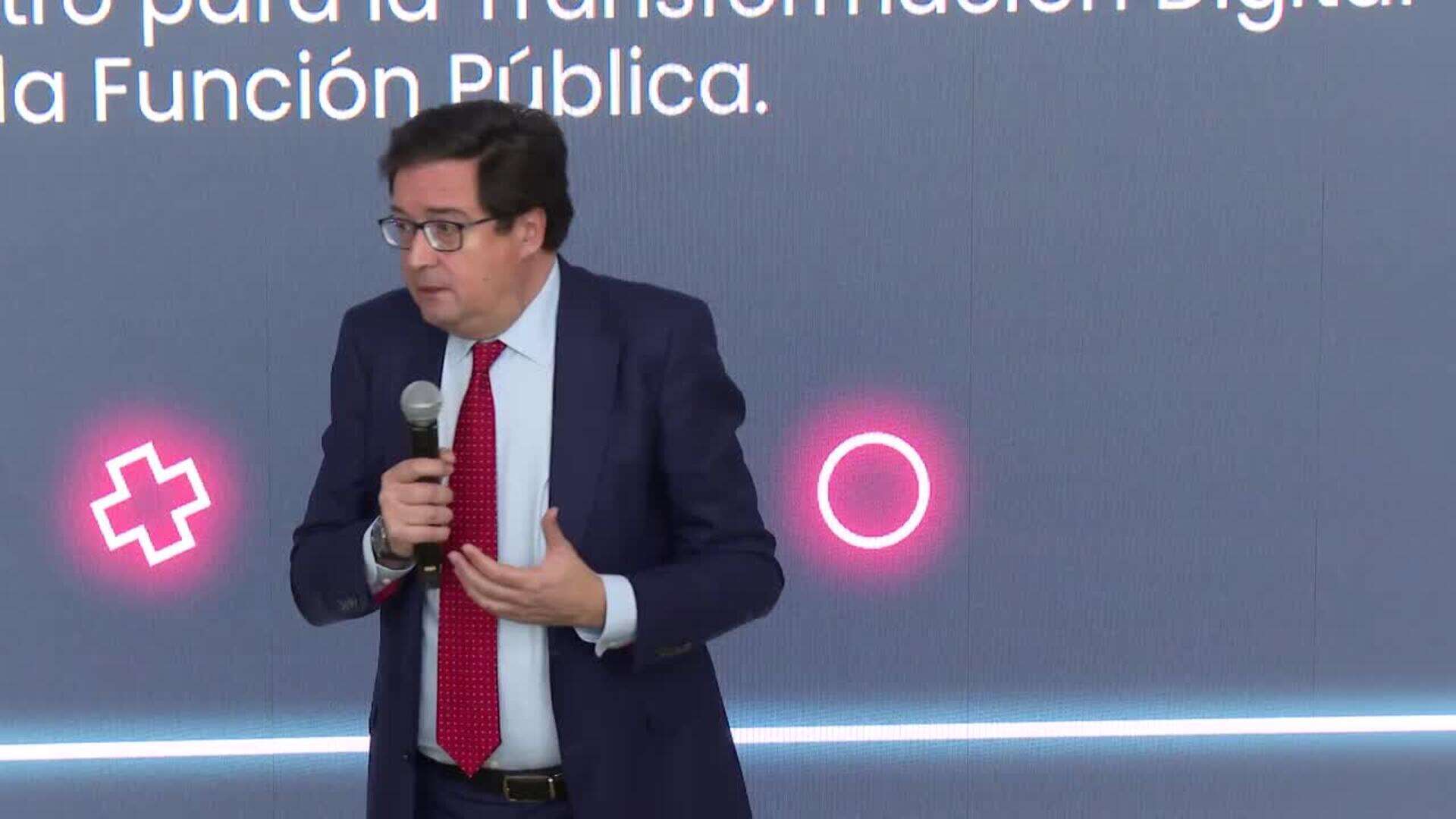 Óscar López defiende la necesidad de regular las nuevas tecnologías y que 