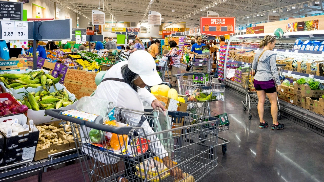 Fed's favored inflation gauge remained elevated in April