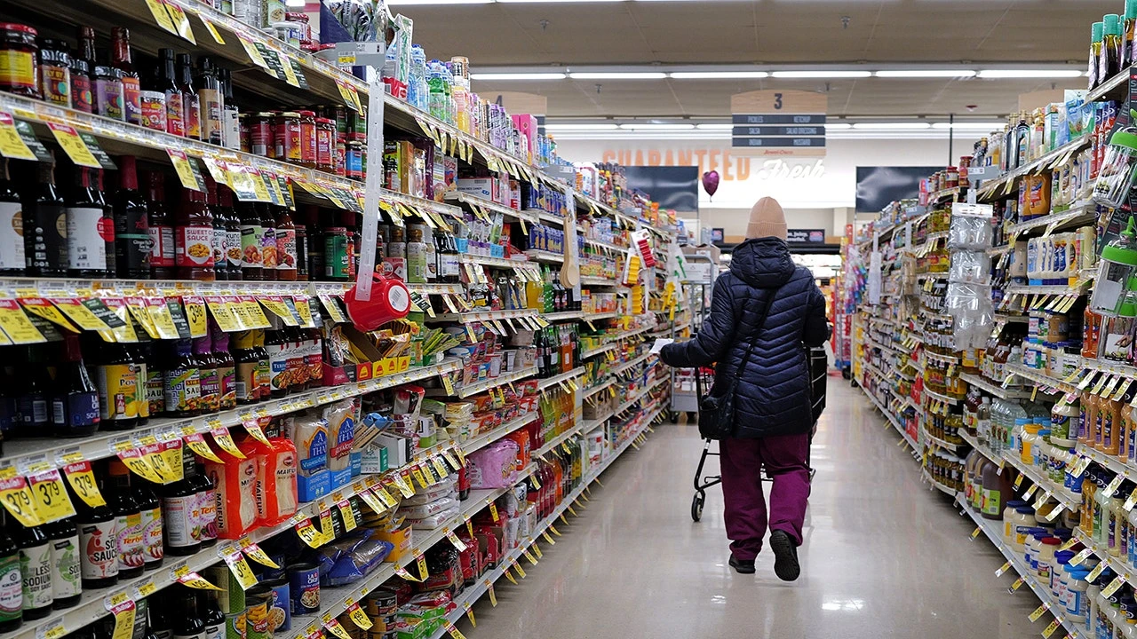 FTC launches investigation into grocers over high food prices