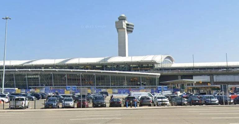 'Ground stop' at one of America's busiest airports on one of year's busiest travel weekends